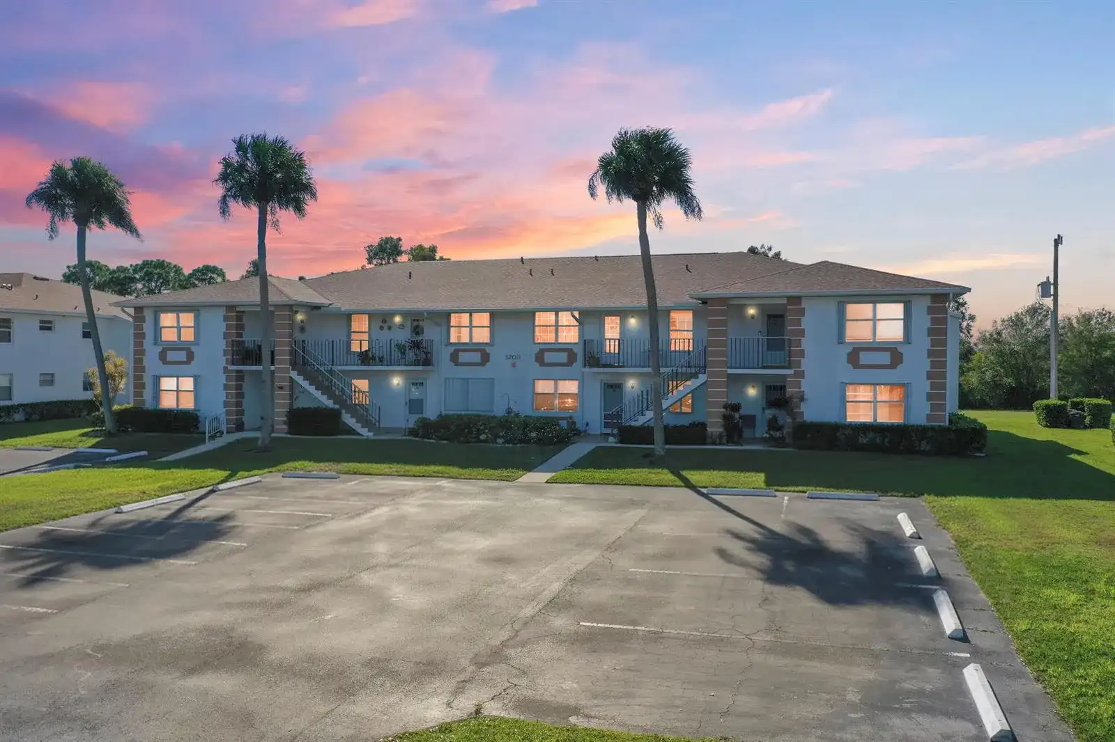 1203 S Lakes End Drive # 2, Fort Pierce FL 34982