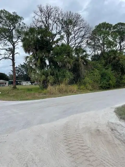 Xxx N 45th Street, Fort Pierce FL 34946