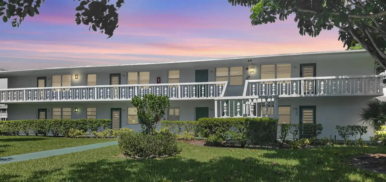 301 Farnham M # 301, Deerfield Beach FL 33442