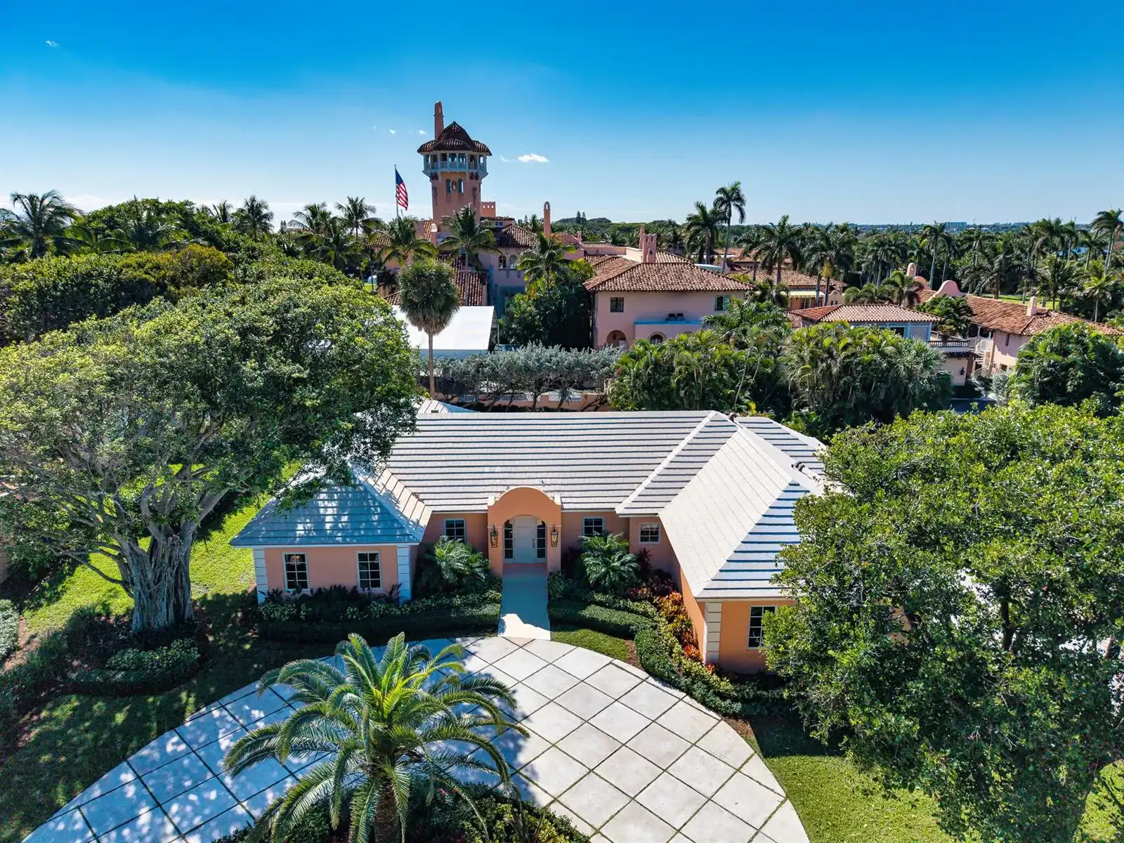 124 Woodbridge Road, Palm Beach FL 33480