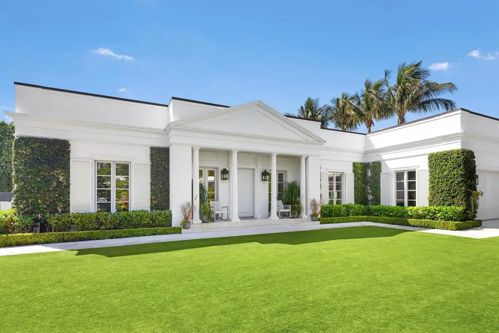 208 Sandpiper Drive, Palm Beach FL 33480
