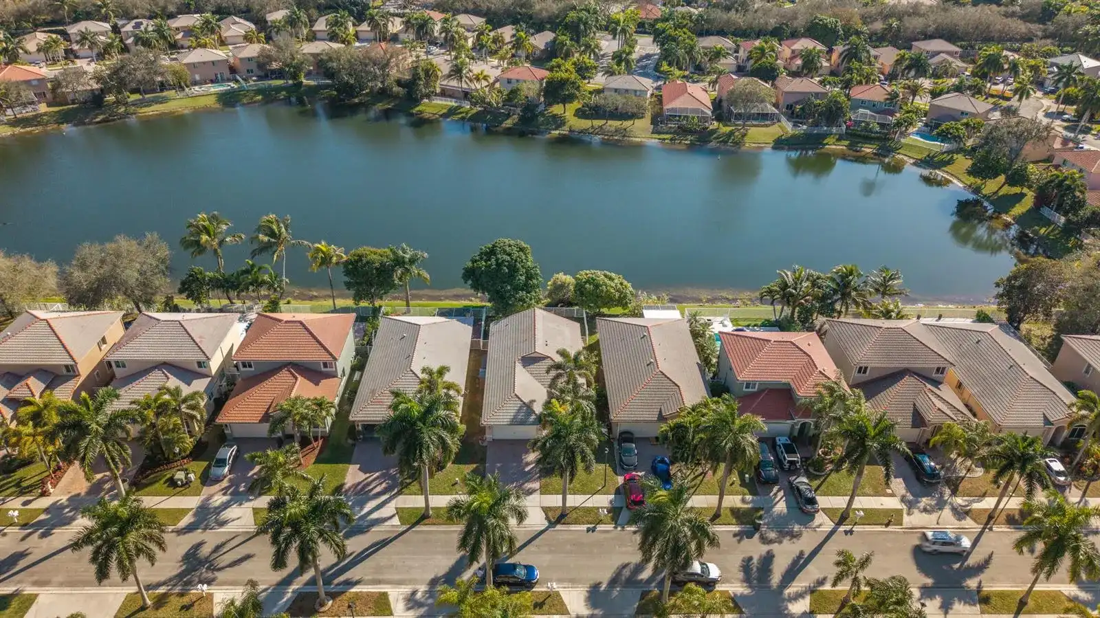 3800 Woodfield Drive, Coconut Creek FL 33073