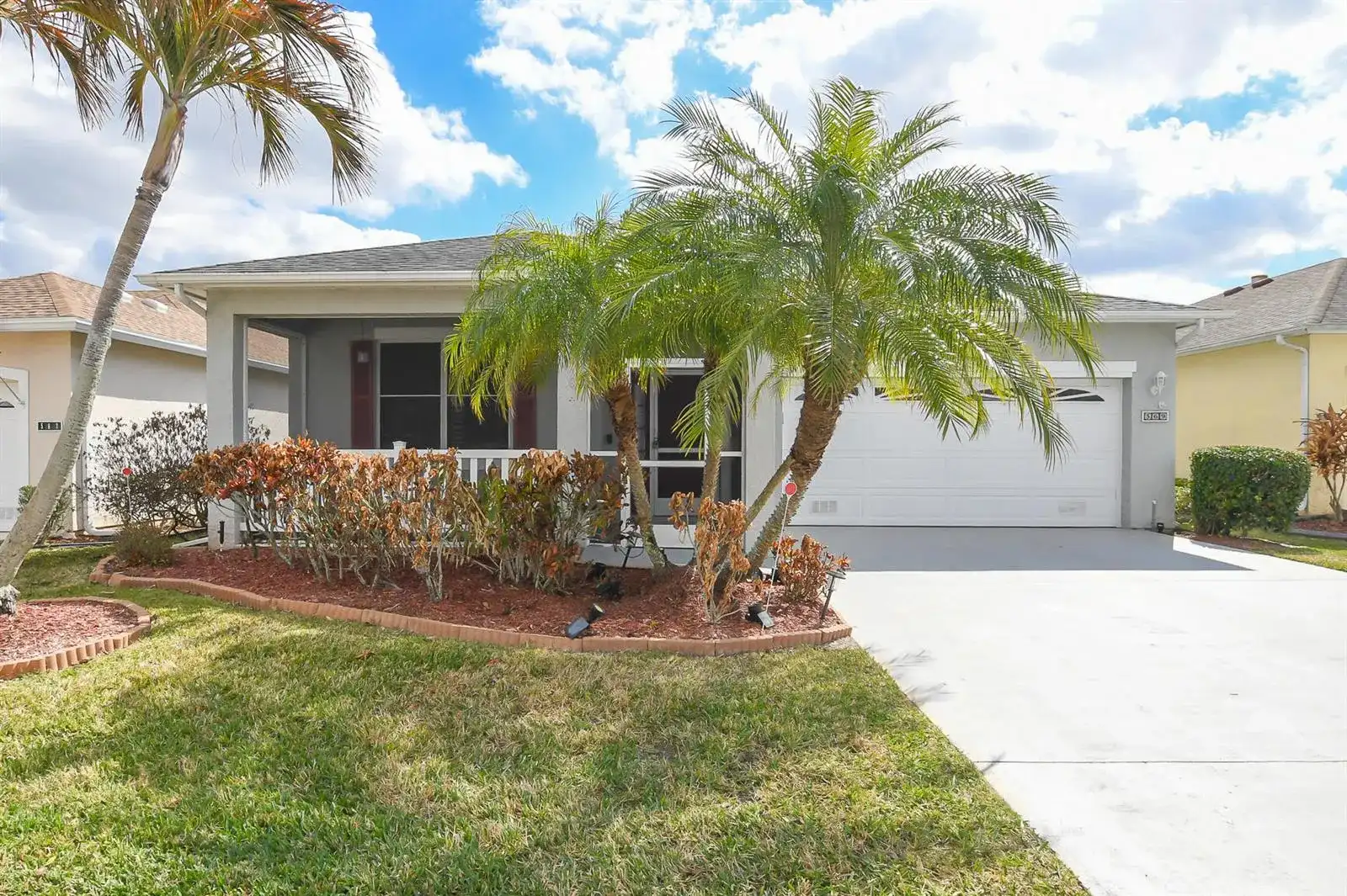 569 NW Cortina Lane, Port St. Lucie FL 34986