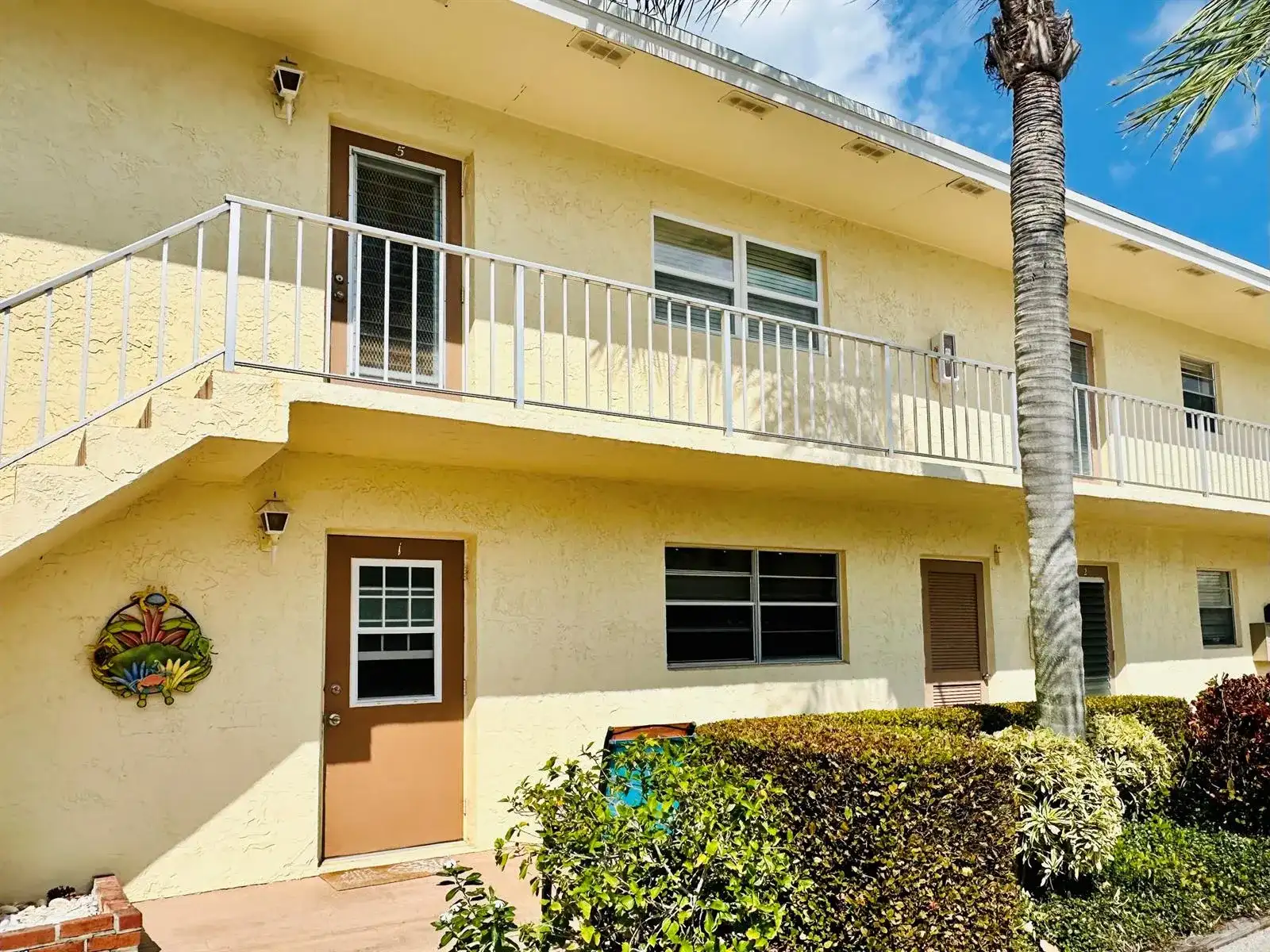 2950 SE Ocean Boulevard # 6, Stuart FL 34996