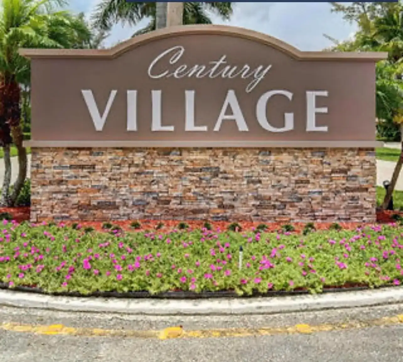 210 Windsor J, West Palm Beach FL 33417
