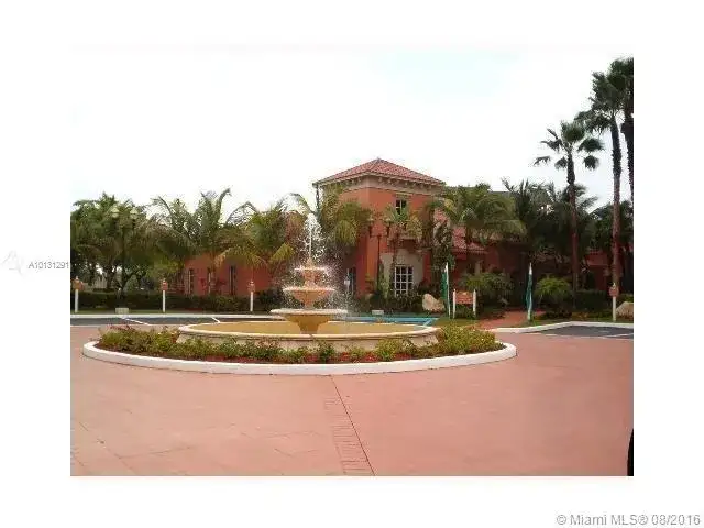 8120 Geneva Ct # 551, Doral FL 33166 photo 2