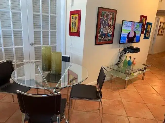 100 Lincoln Rd # 1129, Miami Beach FL 33139 photo 3