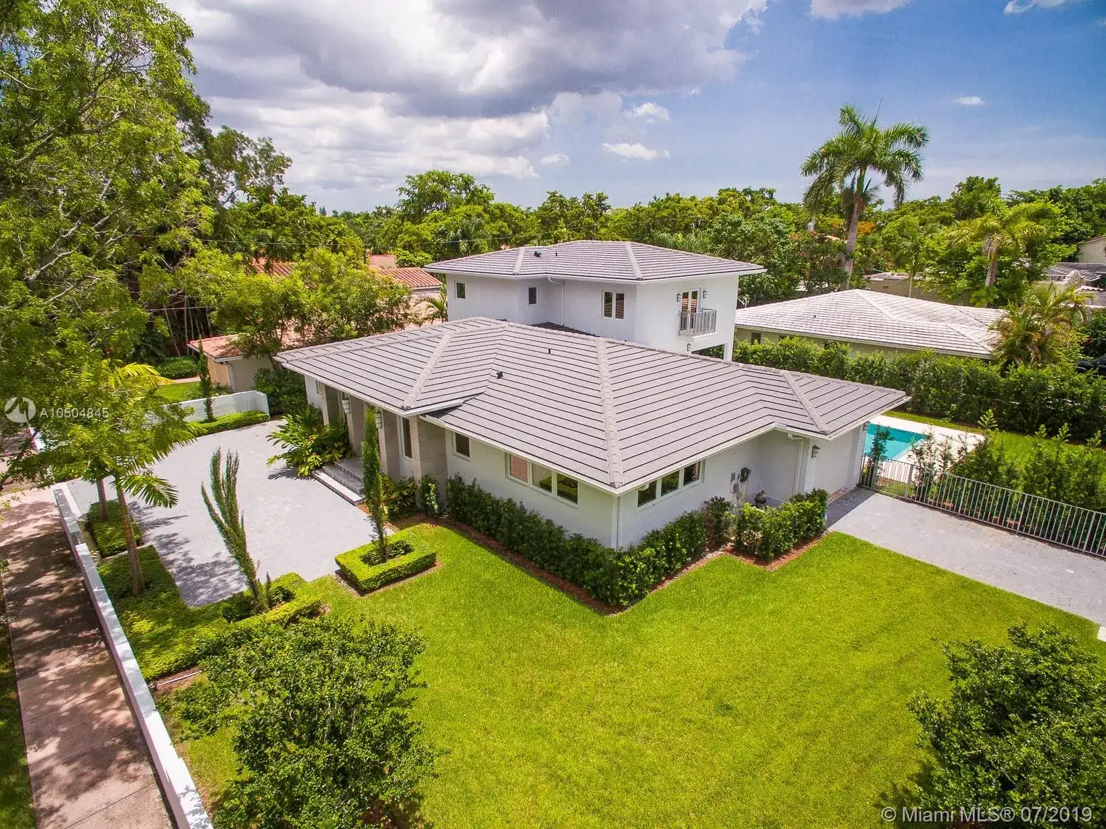 1415 Madrid St, Coral Gables FL 33134 photo 2