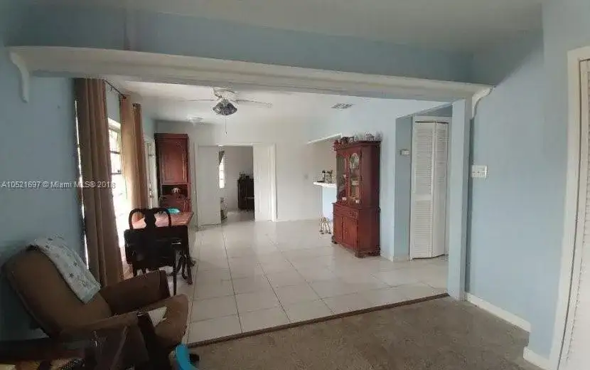 4580 NW 3rd Ave, Oakland Park FL 33309 photo 3