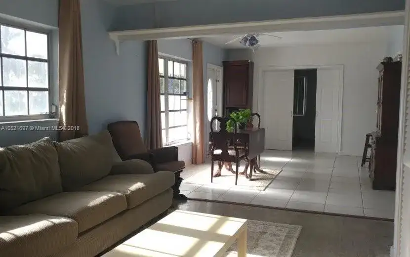 4580 NW 3rd Ave, Oakland Park FL 33309 photo 4