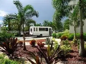 4801 Martinique Pl # H1, Coconut Creek FL 33066 photo 5
