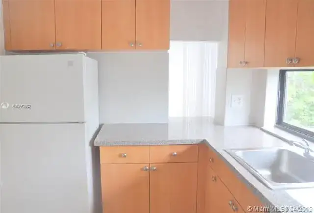17011 N Bay Rd # 407, Sunny Isles Beach FL 33160 photo 5