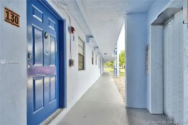 9460 Fontainebleau Blvd # 130, Miami FL 33172 photo 3
