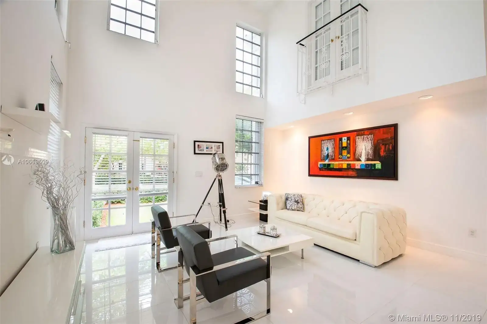 1900 Pizarro St, Coral Gables FL 33134 photo 2