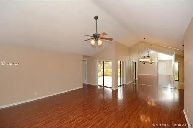 2087 Augusta, Weston FL 33326 photo 4