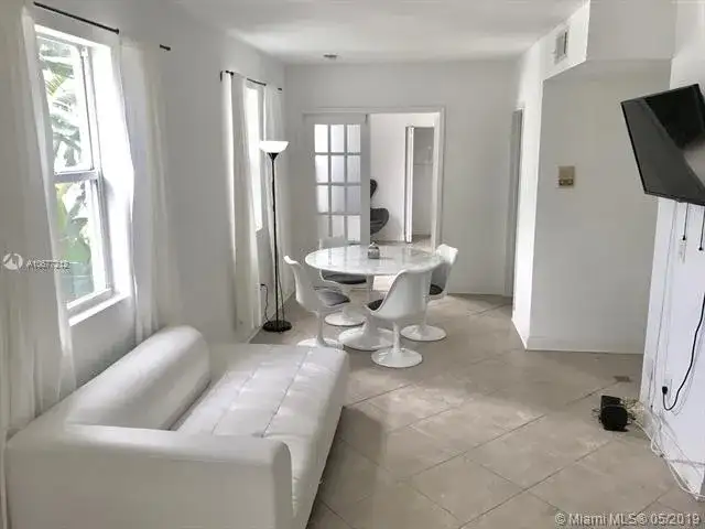 1008 Jefferson Ave # 303, Miami Beach FL 33139 photo 2