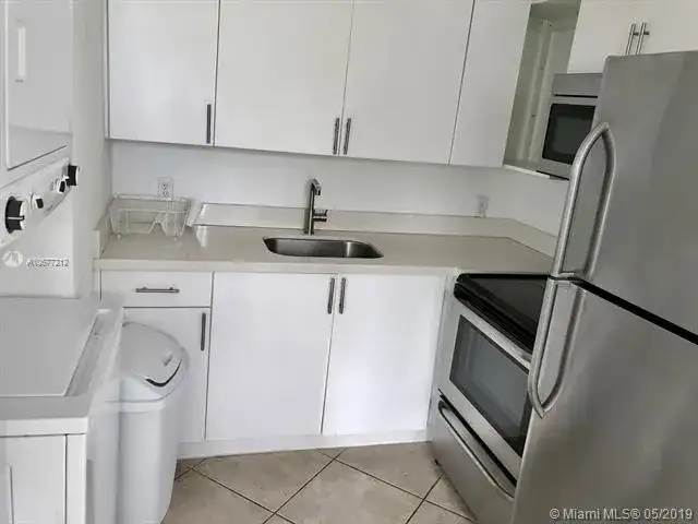 1008 Jefferson Ave # 303, Miami Beach FL 33139 photo 5
