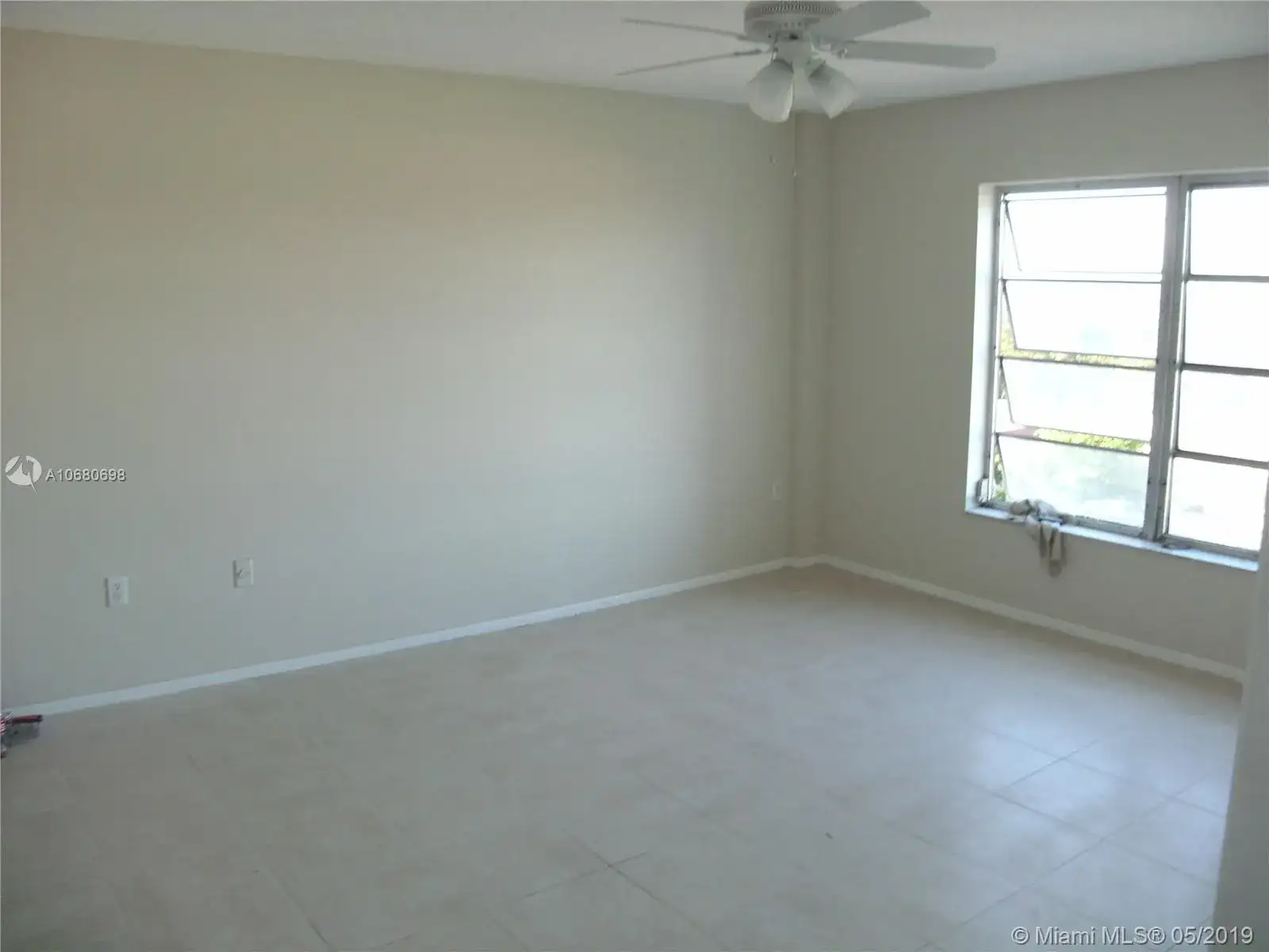 4174 Inverrary Dr # 911, Lauderhill FL 33319 photo 3