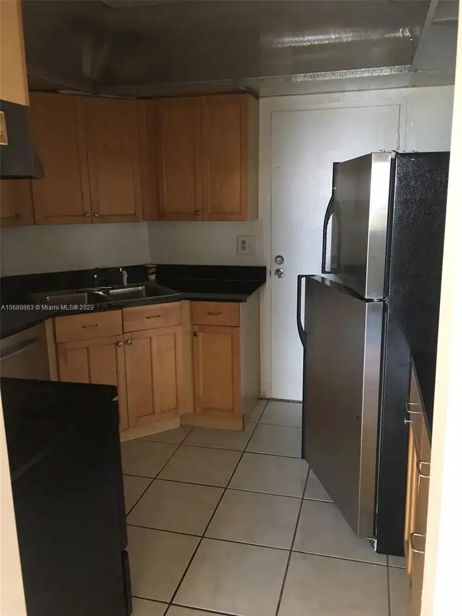 3301 Spanish Moss Ter # 906, Lauderhill FL 33319 photo 4