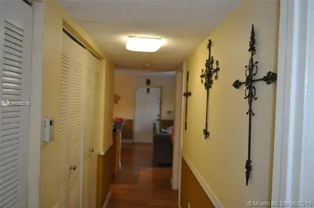 18850 NW 57th Ave # 205, Hialeah FL 33015 photo 3