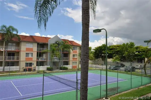18850 NW 57th Ave # 205, Hialeah FL 33015 photo 5