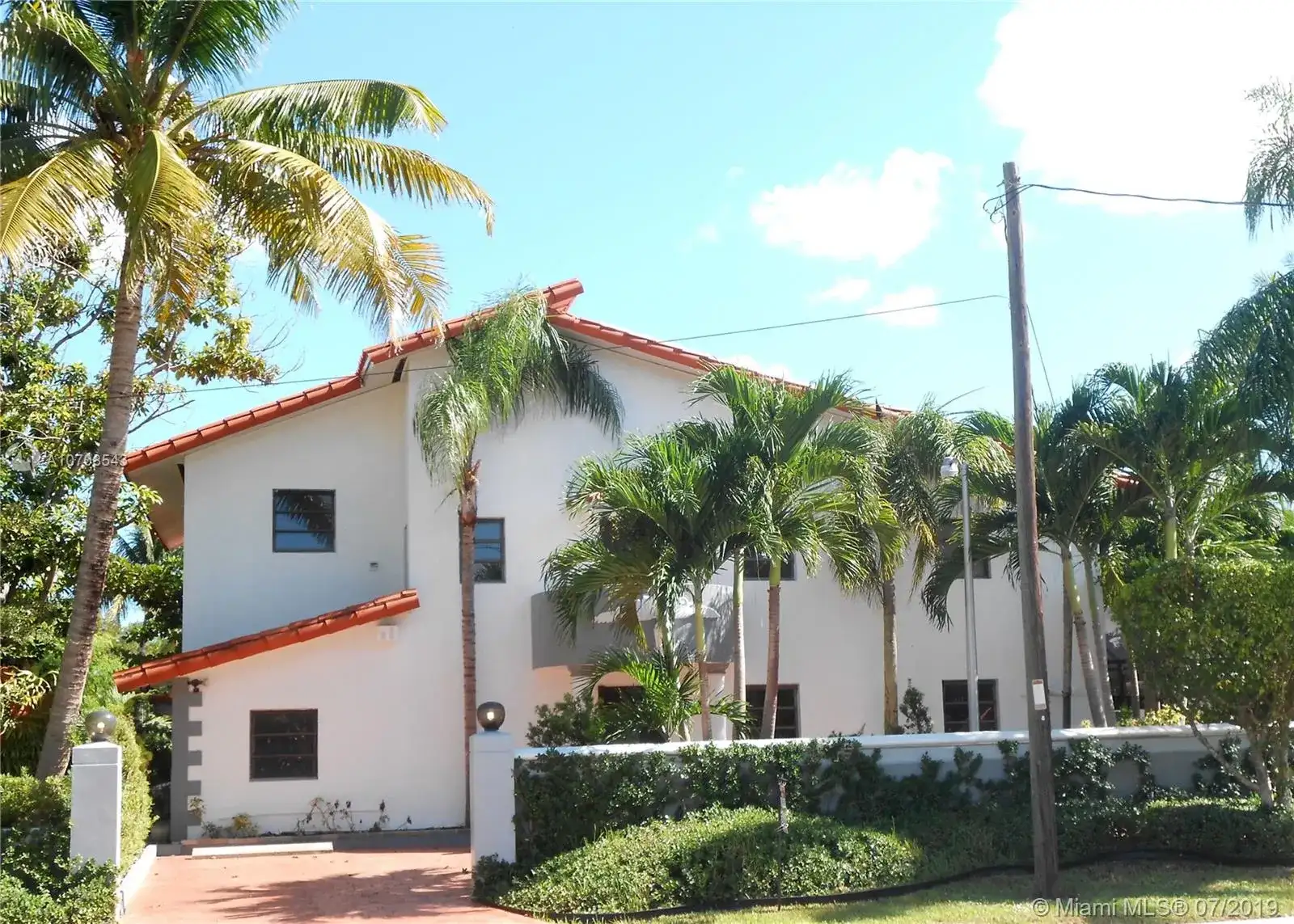 210 NE 107th St, Miami Shores FL 33161 photo 2