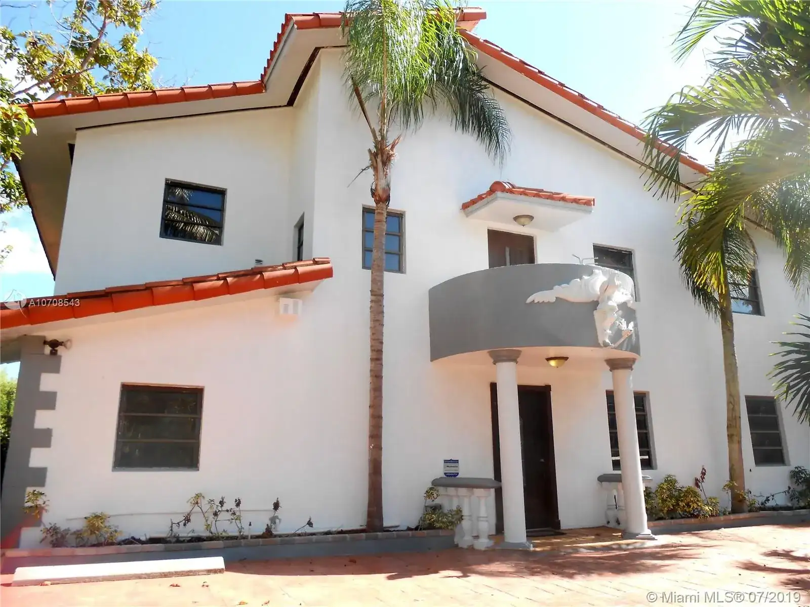 210 NE 107th St, Miami Shores FL 33161 photo 3