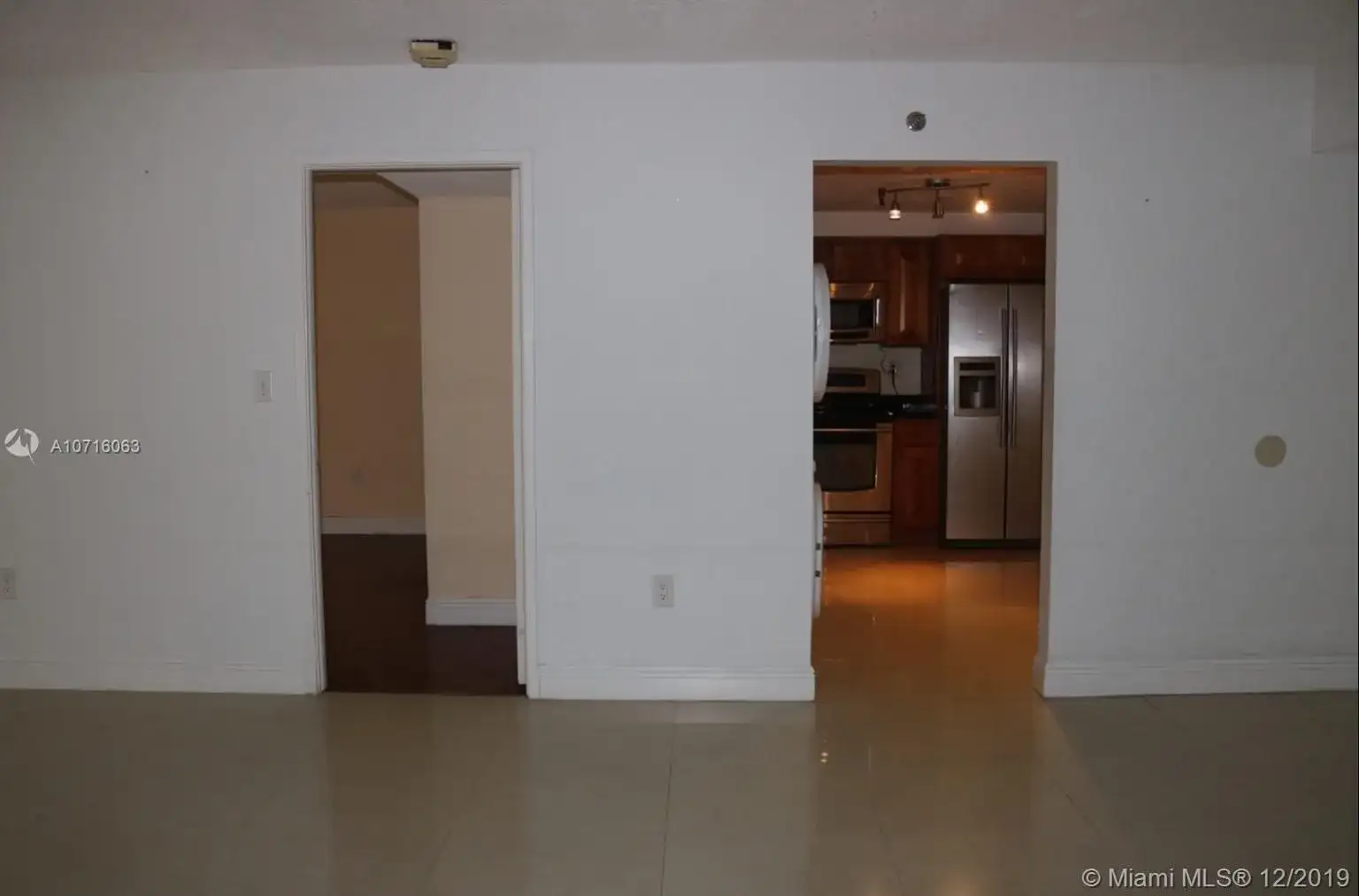 210 174th St # 305, Sunny Isles Beach FL 33160 photo 5