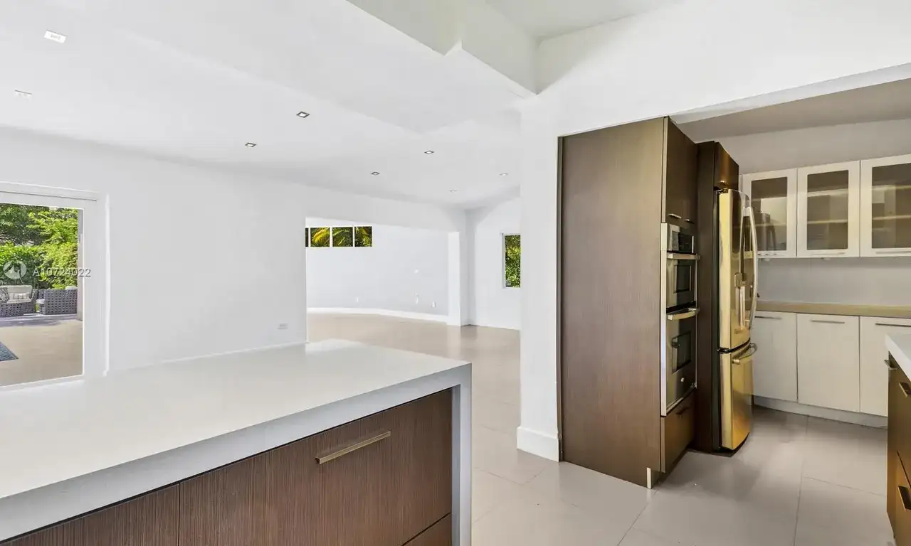 12401 SW 80th Ave, Pinecrest FL 33156 photo 5