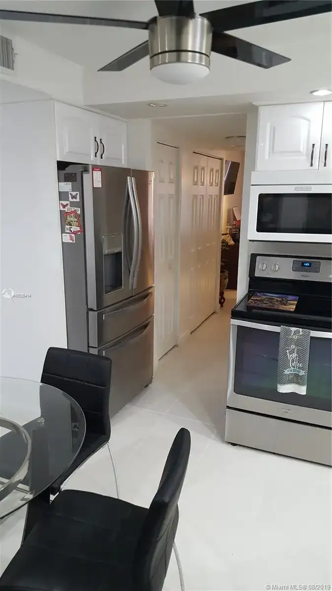 230 174th St # 2410, Sunny Isles Beach FL 33160 photo 3