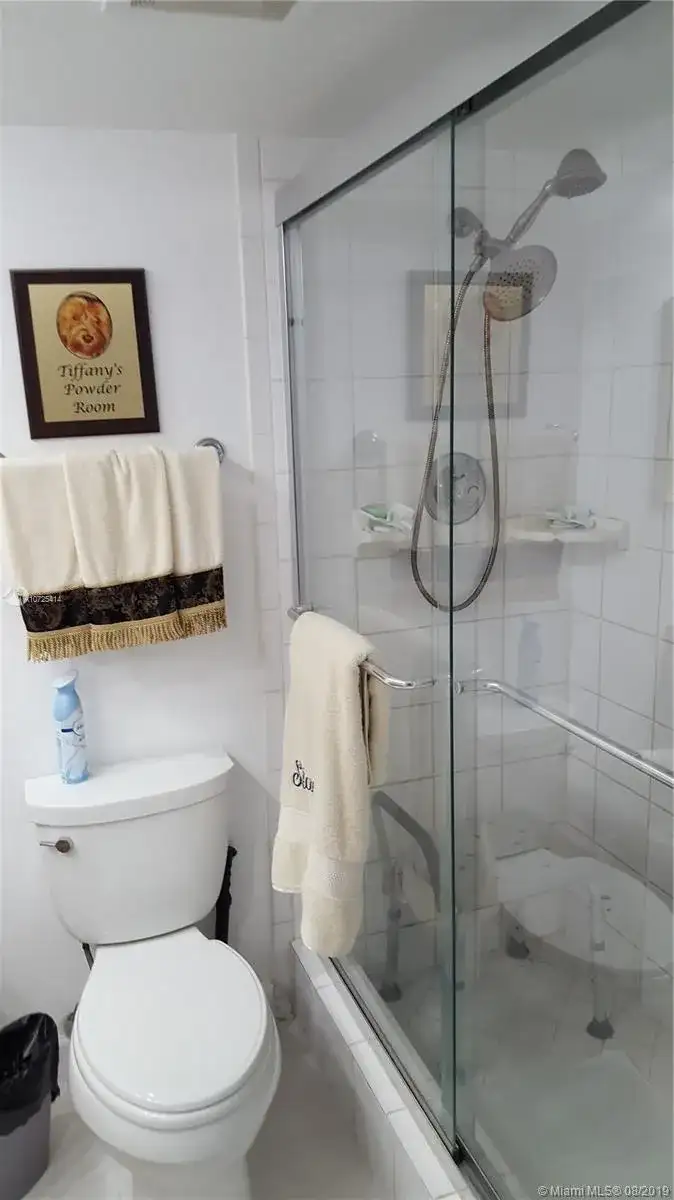 230 174th St # 2410, Sunny Isles Beach FL 33160 photo 5