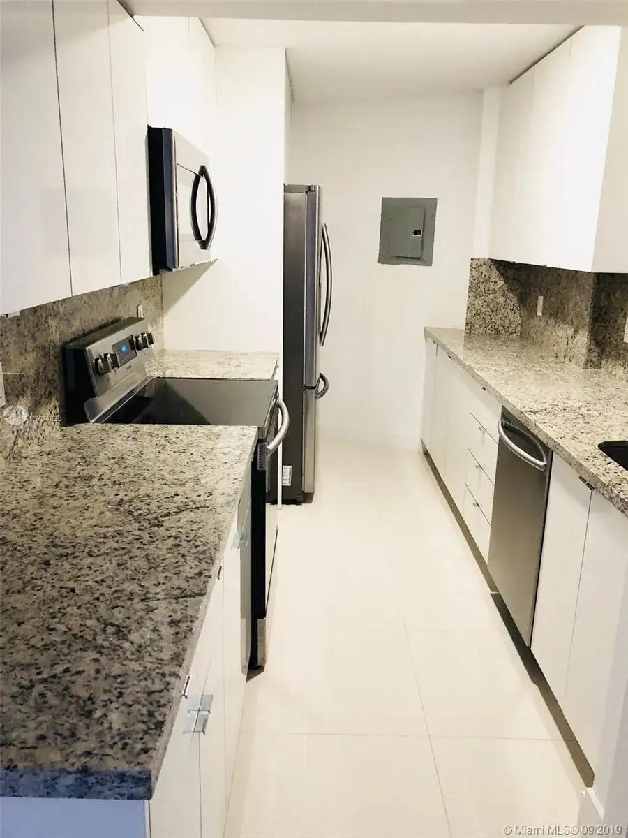 1881 Washington Ave # 11D, Miami Beach FL 33139 photo 2
