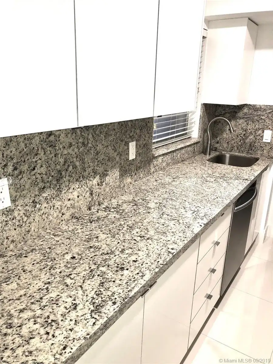 1881 Washington Ave # 11D, Miami Beach FL 33139 photo 5
