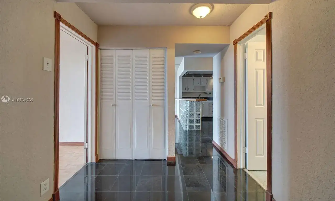 1465 NE 123rd St # 515, North Miami FL 33161 photo 3
