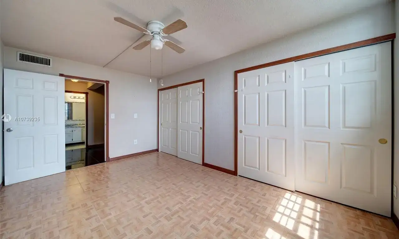 1465 NE 123rd St # 515, North Miami FL 33161 photo 4