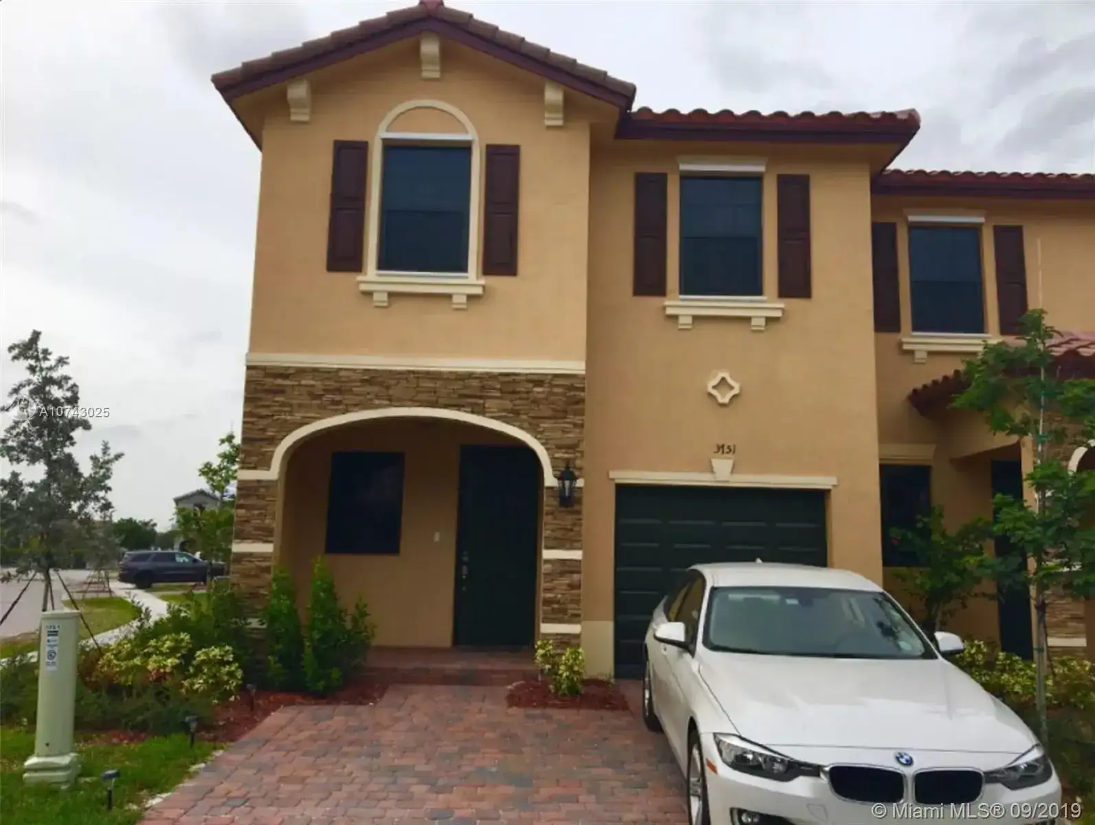 3751 SE 2nd St, Homestead FL 33033 photo 2