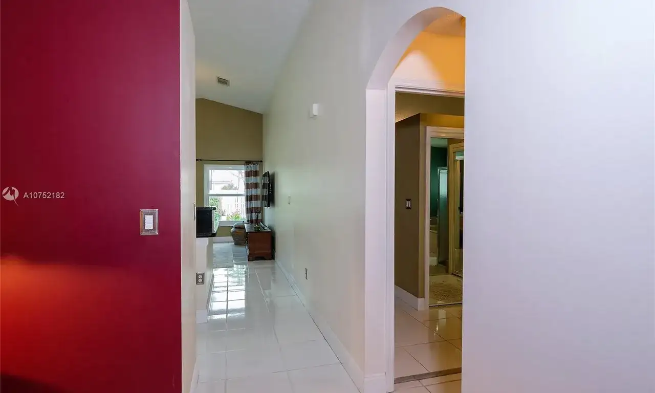 15311 SW 51st St, Miramar FL 33027 photo 2