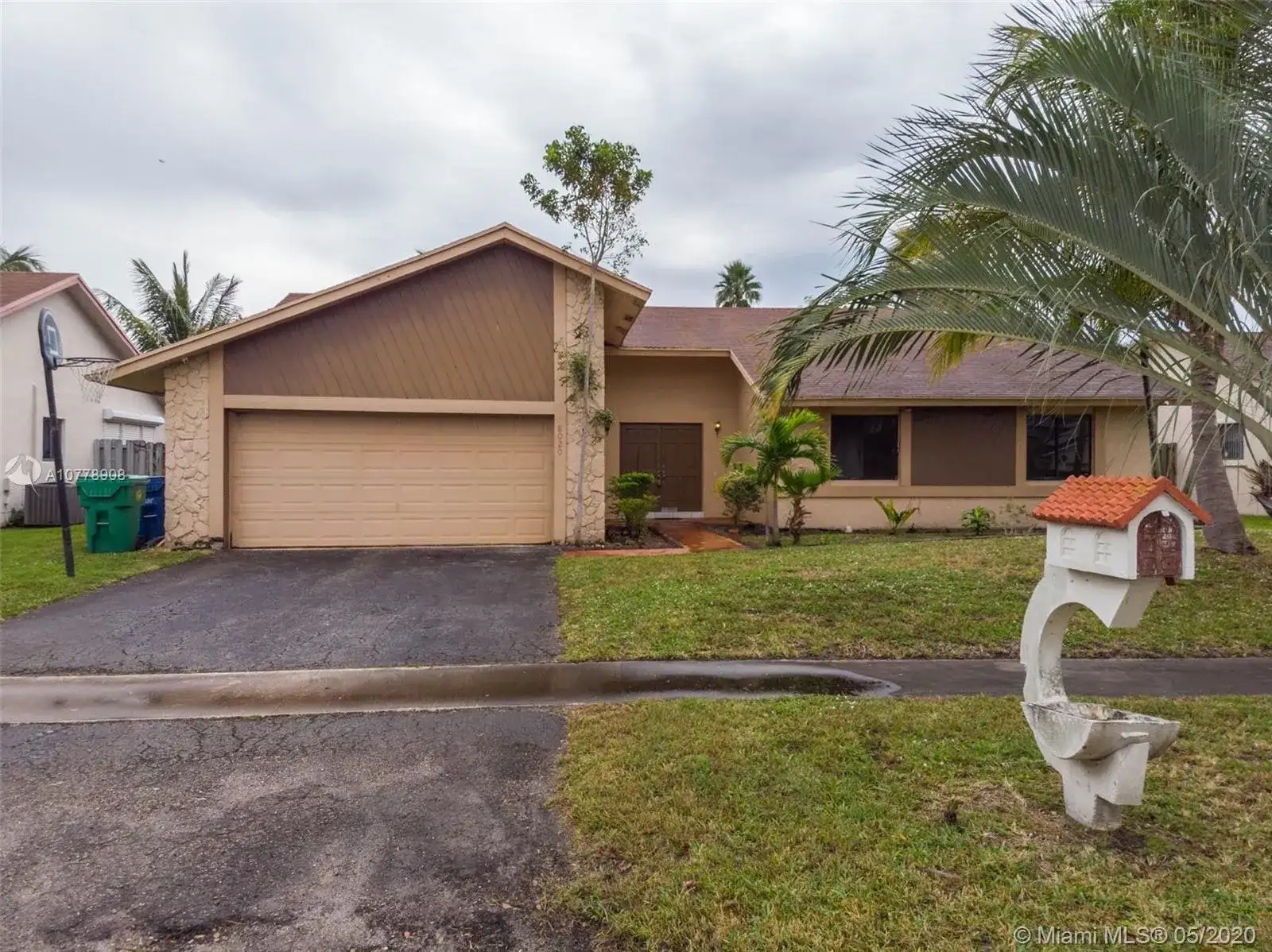 8020 NW 51st Ct, Lauderhill FL 33351 photo 5