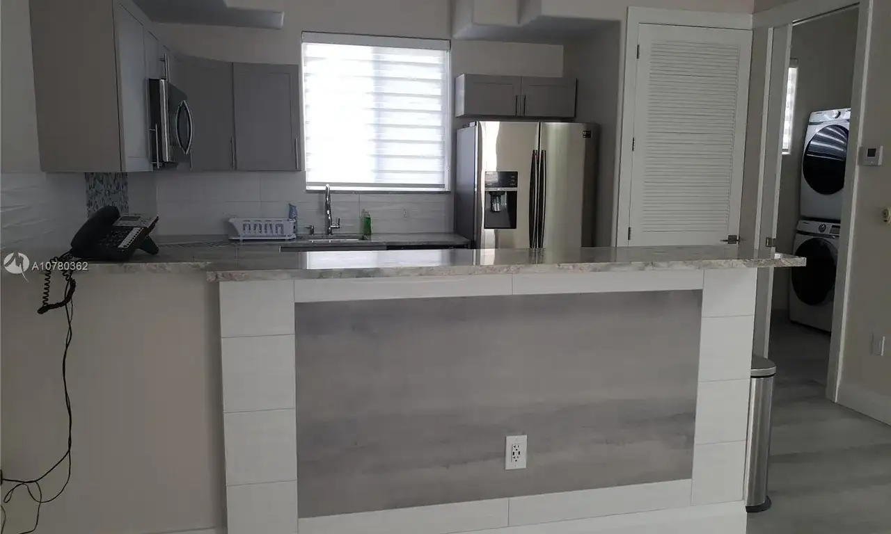 840 SW 14th St, Pompano Beach FL 33060 photo 4