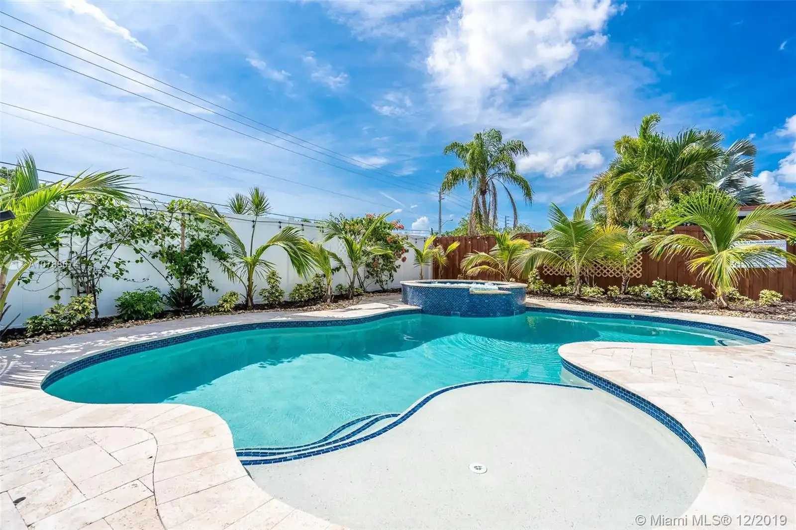 1631 N Andrews Sq, Fort Lauderdale FL 33311 photo 2
