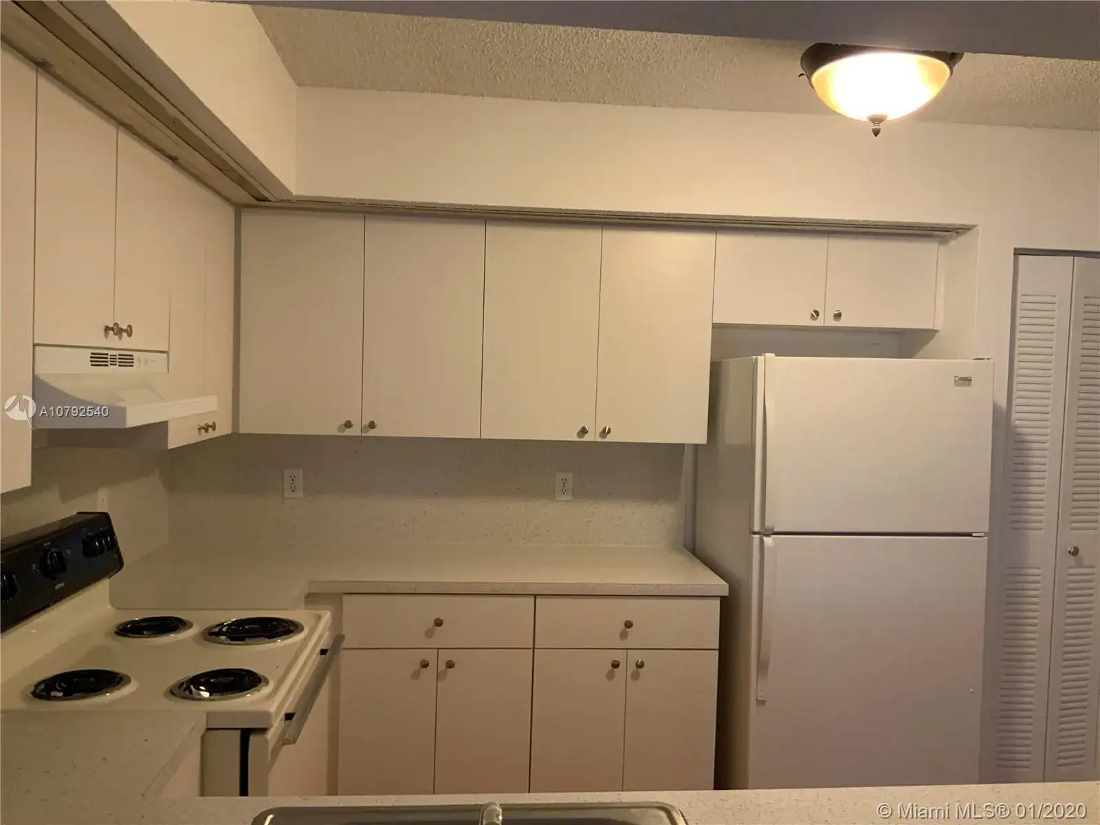 18890 NW 57th Ave # 101, Hialeah FL 33015 photo 4
