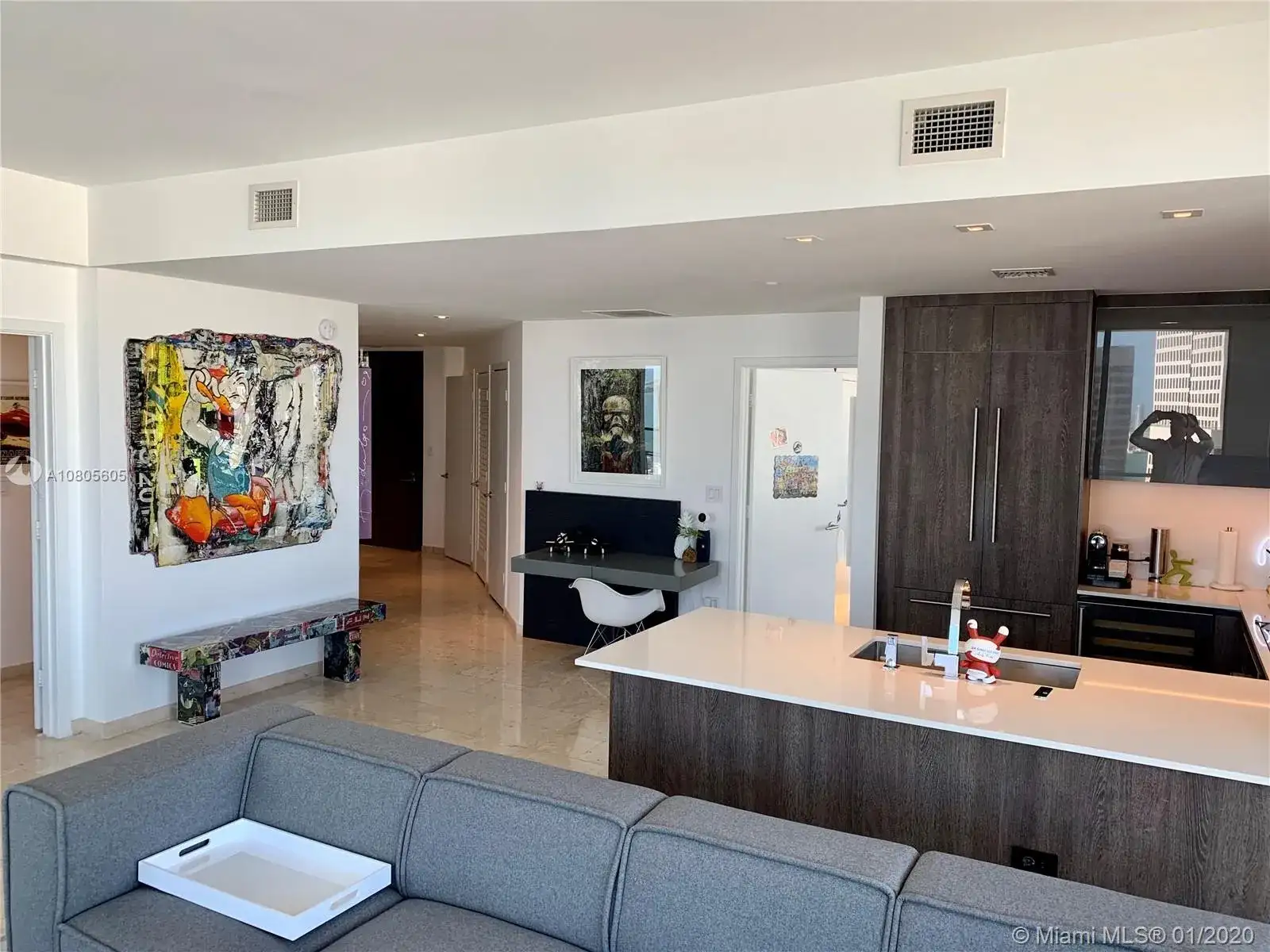 88 SW 7th St # 3211, Miami FL 33130 photo 3