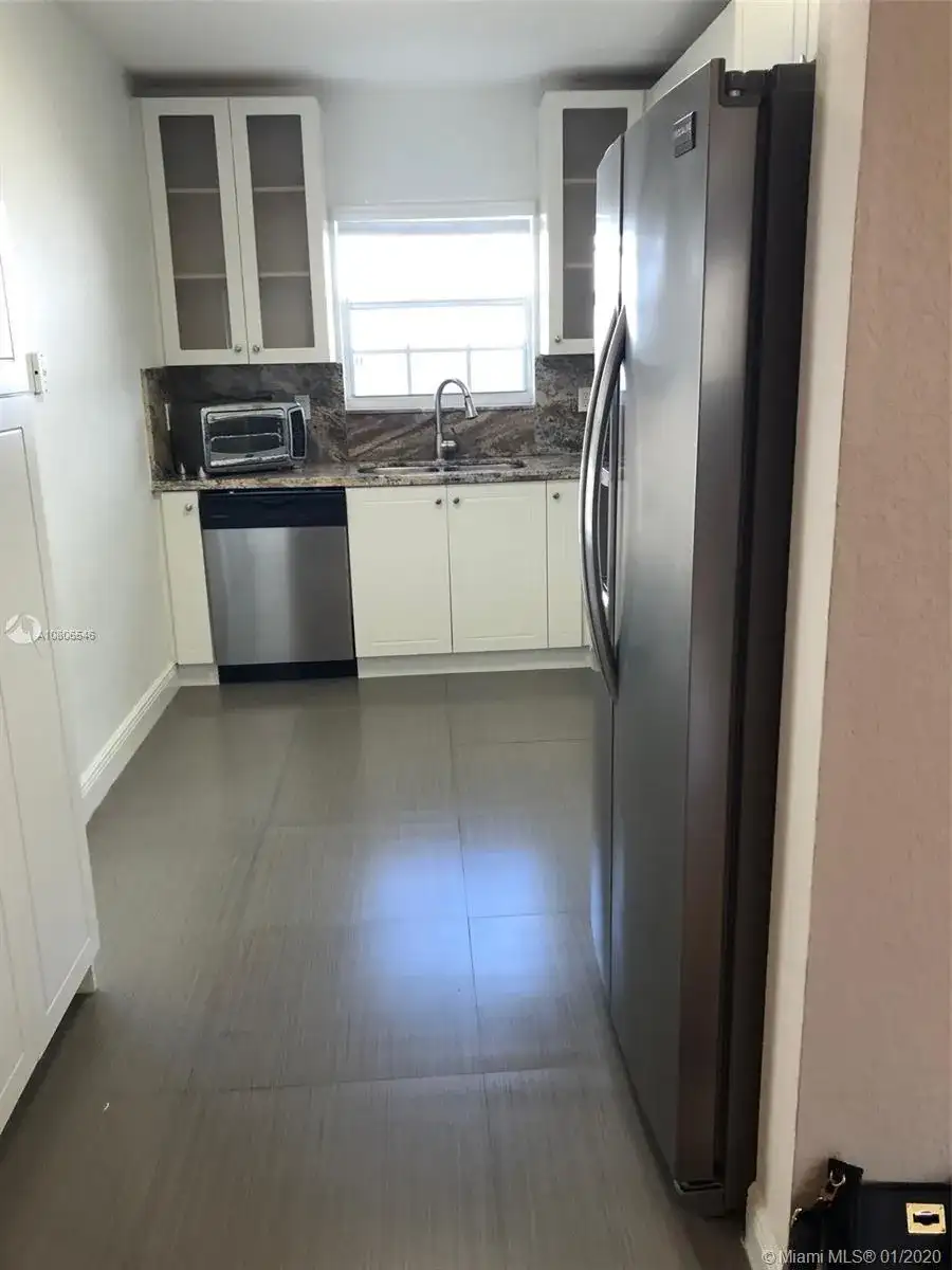 3604 SW 60th Ave, Miami FL 33155 photo 3