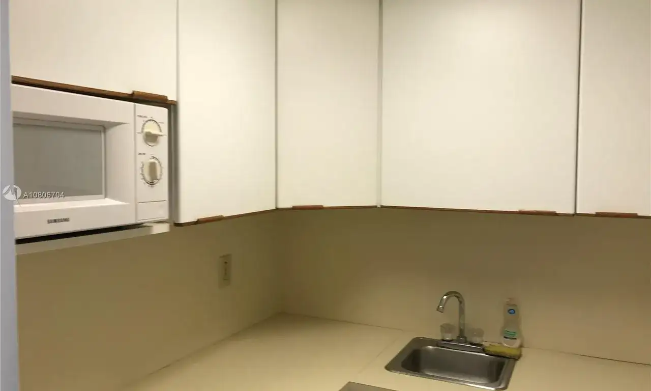 700 Biltmore Way # 717, Coral Gables FL 33134 photo 3