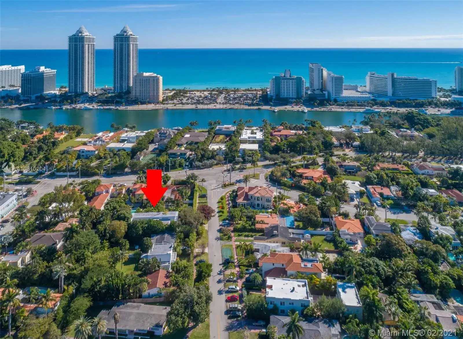 335 W 46th St, Miami Beach FL 33140 photo 3