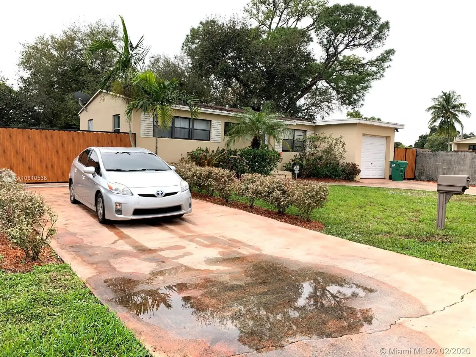 1730 NW 179th St, Miami Gardens FL 33056 photo 3
