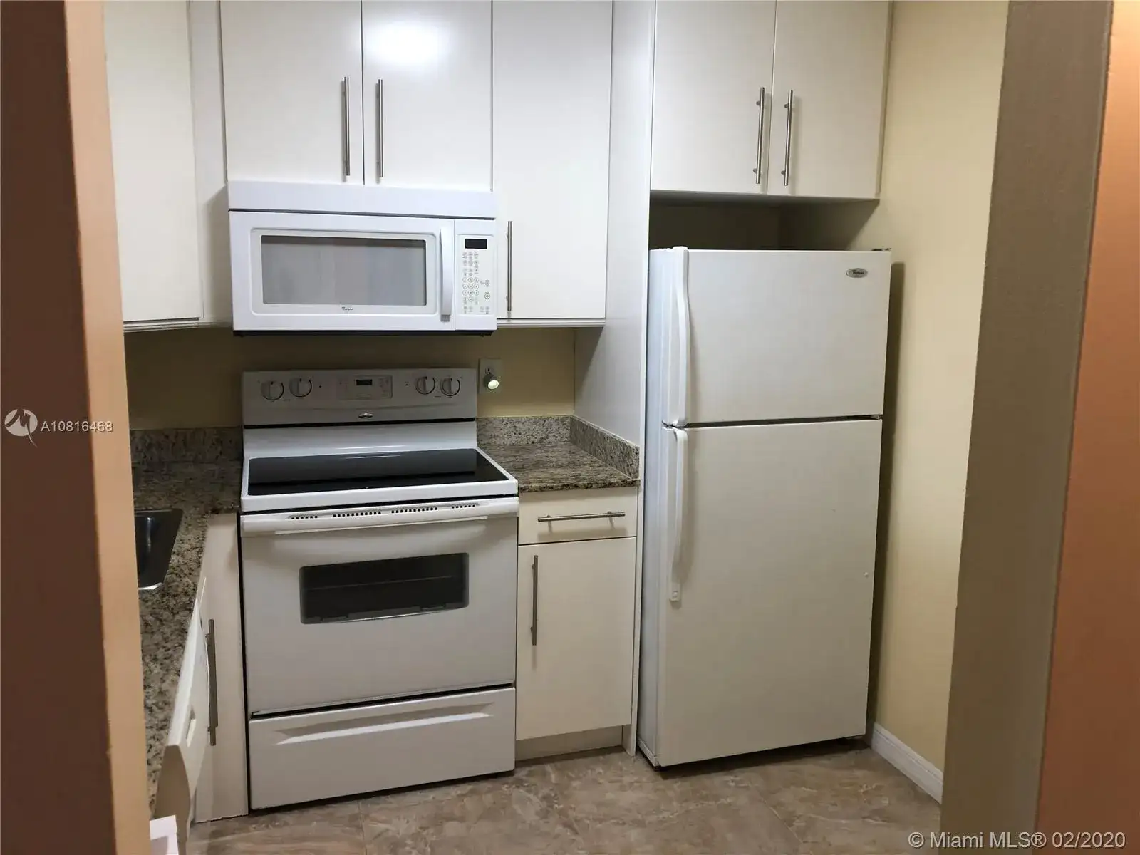 9440 Poinciana Pl # 407, Davie FL 33324 photo 4