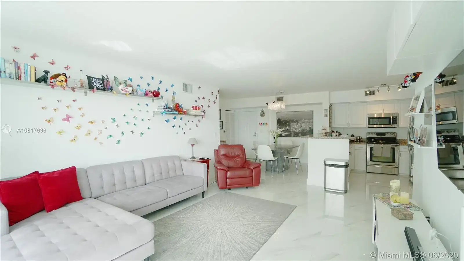 1155 Brickell Bay Dr # 903, Miami FL 33131 photo 4