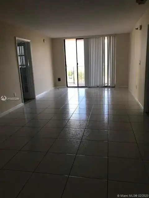 210 174th St # 604, Sunny Isles Beach FL 33160 photo 5