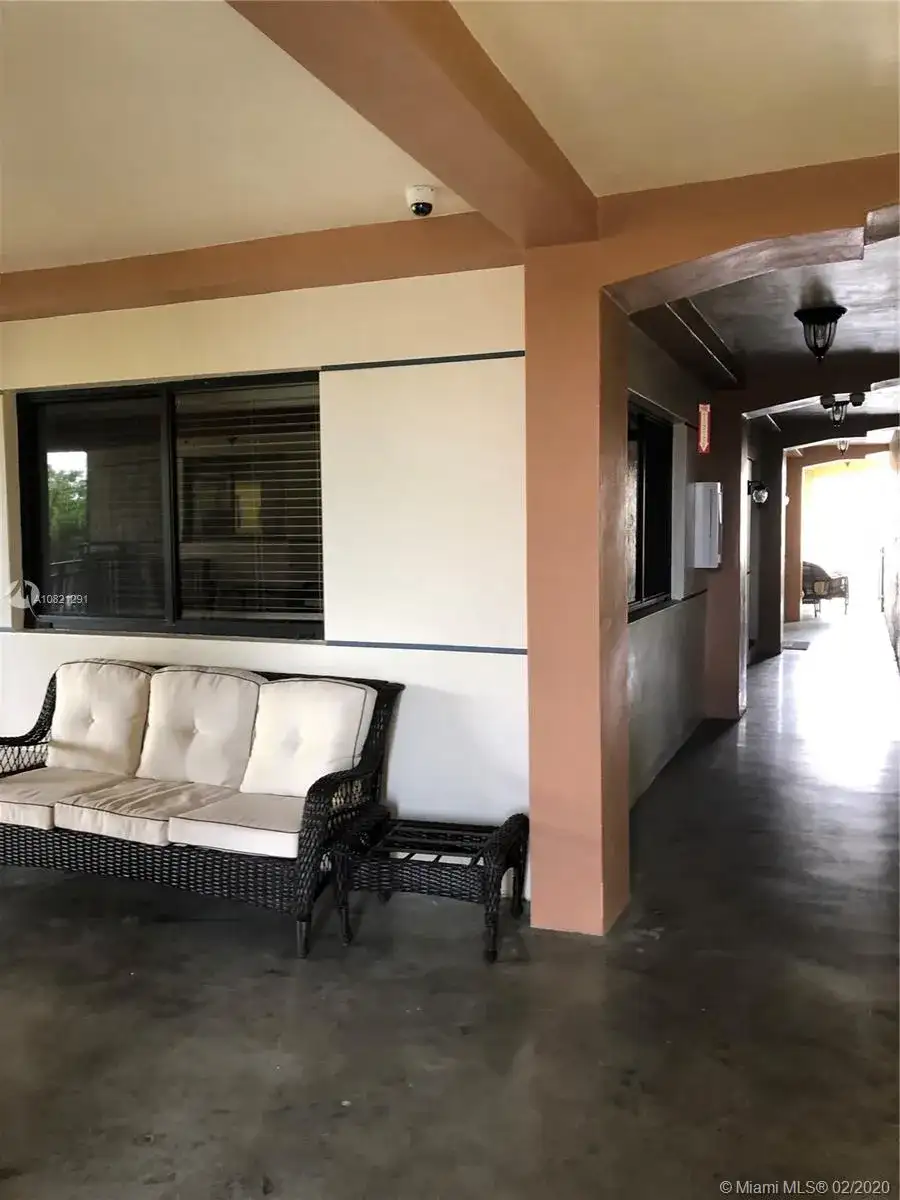 2268 SW 8th St # 2, Miami FL 33135 photo 2